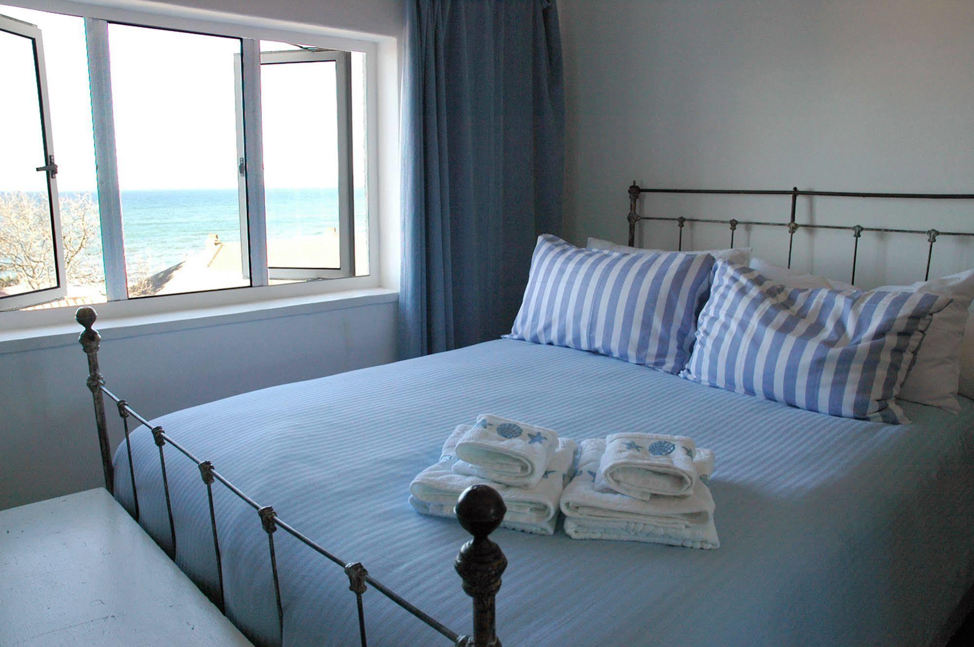 Blue On Blue Bed And Breakfast St James Zewnętrze zdjęcie